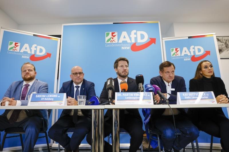 Die Farbe blau: NRW-Wahlen als Lebenszeichen der Demokratie