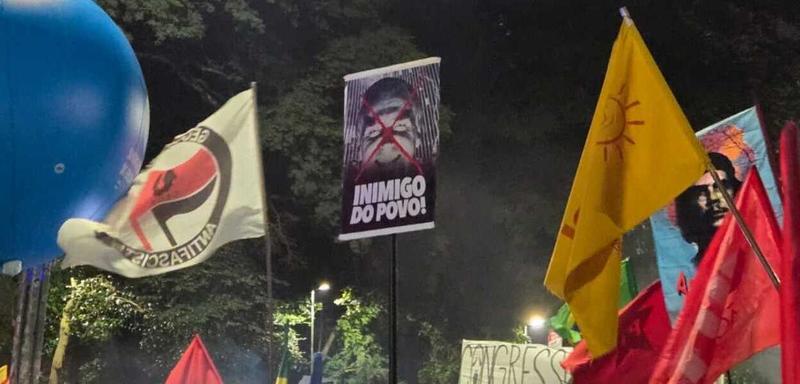 Não é o desastre que nos define, é a luta