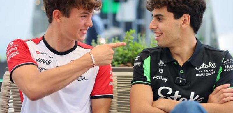 Bortoleto e Bearman: de fechada de 'idiota' e 'mensagens de ódio' a amigos