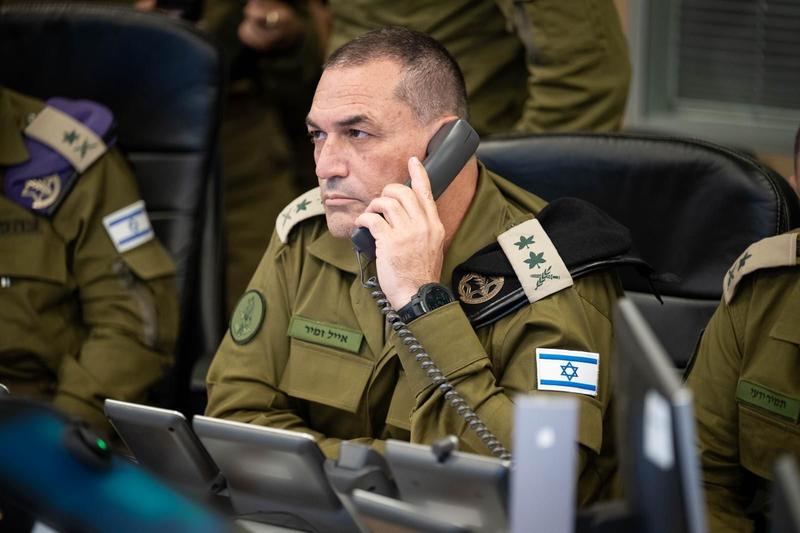IDF chief reportedly yells at cabinet ministers to take the hostage release deal