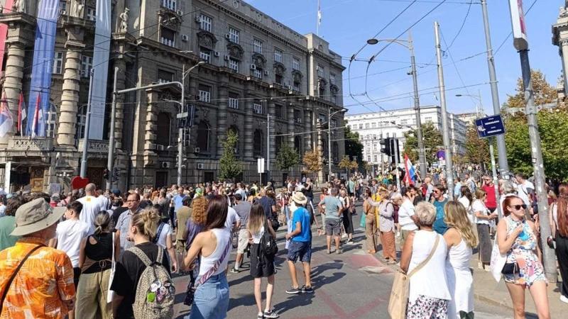 Protestni skupovi bez dozvole: Kakav je pravni pogled na to?