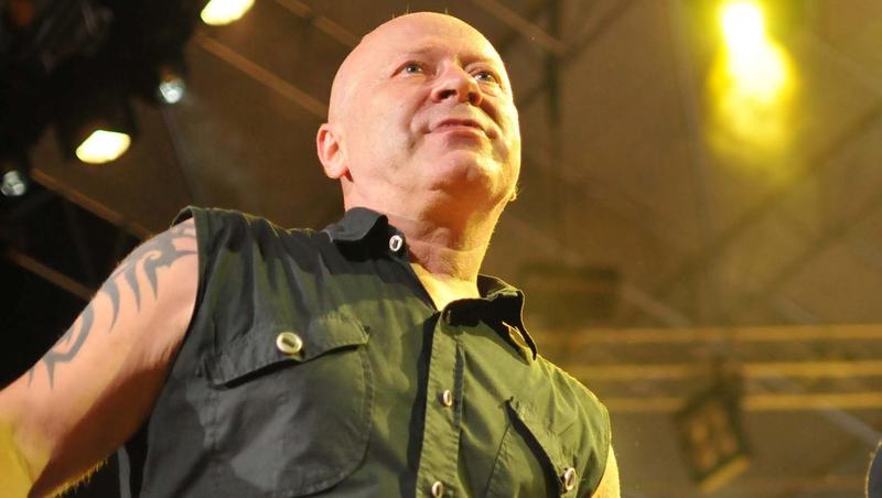 INTERVJU Davorin Bogović, pevač Prljavog kazališta: Doba idiota još uvek traje