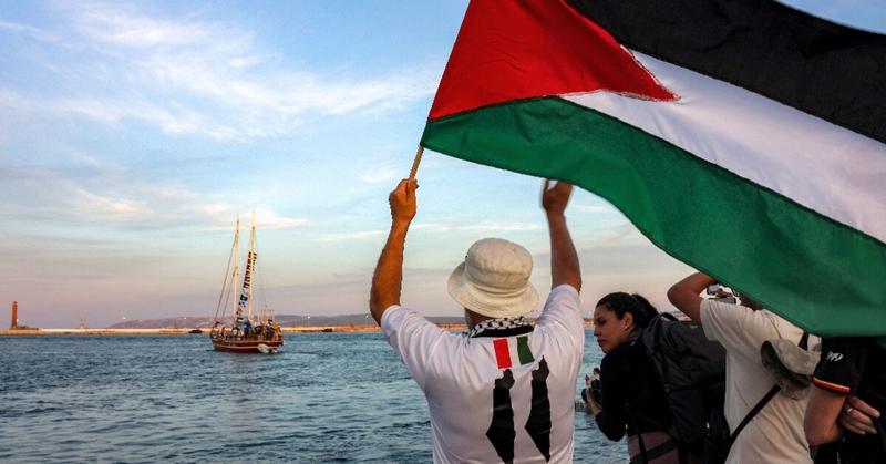Gaza aid flotilla carrying Greta Thunberg departs Tunisia