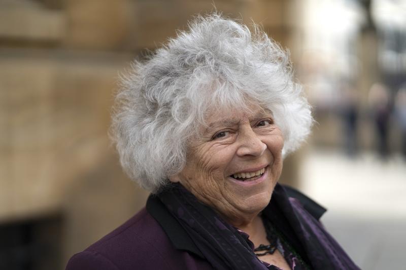 Gag reflex / Miriam Margolyes has nothing to say and is determined to say it