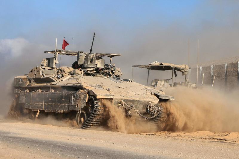 Iniziato l’attacco israeliano. Katz: “Gaza sta bruciando”. Commissione Onu: “In corso un genocidio”. Tel Aviv: “Rapporto falso, commissari antisemiti”