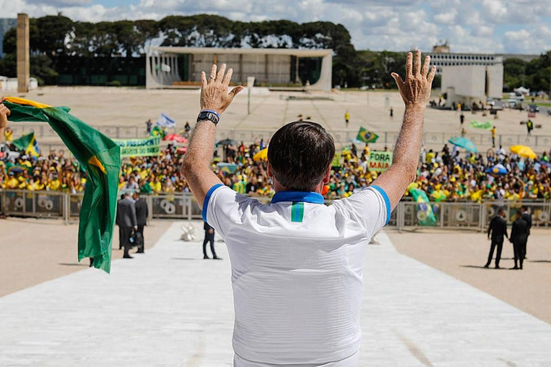 El negacionismo que permanece: cómo el legado bolsonarista moldea la política brasileña