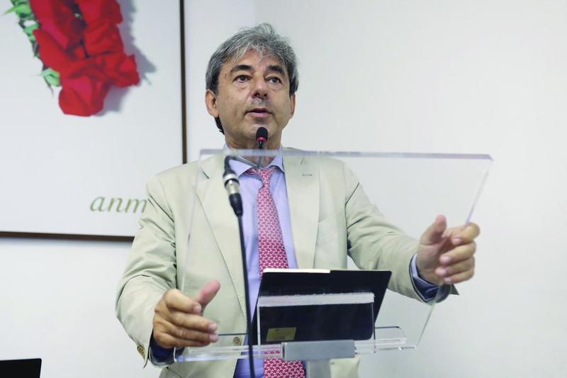 L’Anm lancia la sfida: 500mila euro per far promuovere il no al Referendum