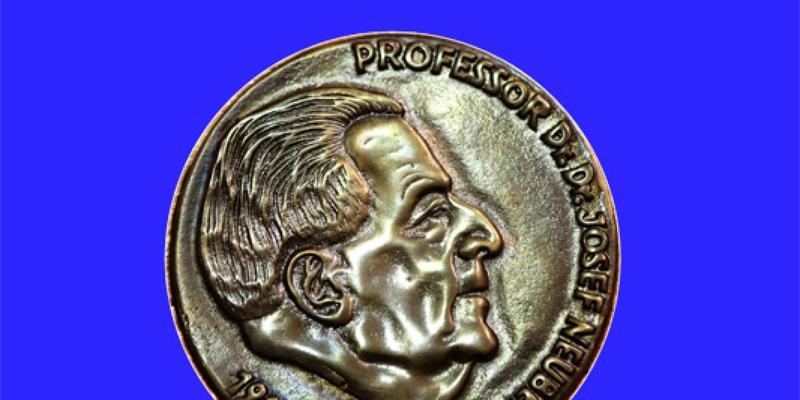 Düsseldorfer Antisemitismusbeauftragter erhält Neuberger-Medaille