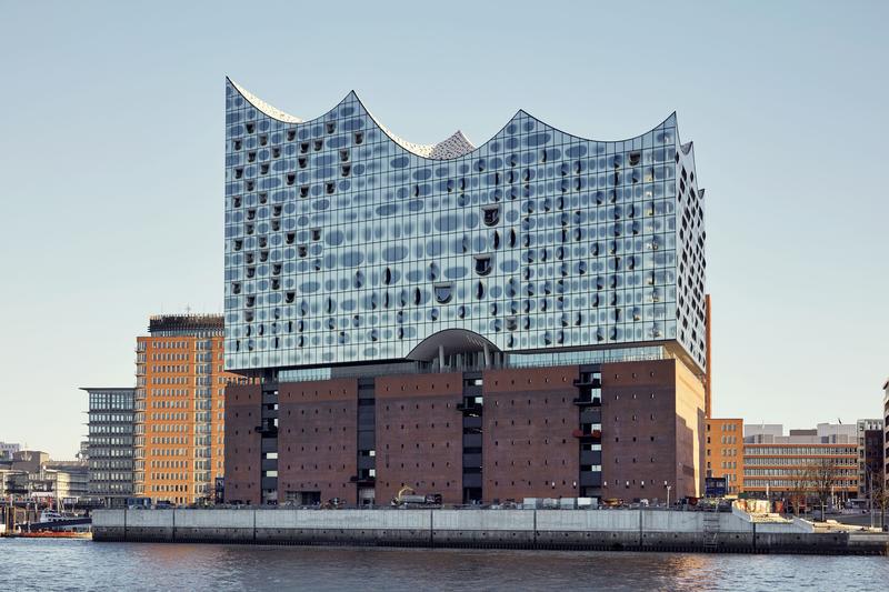 Ich will eine KKL-Guetzlidose kaufen – was Luzern von Hamburg lernen kann