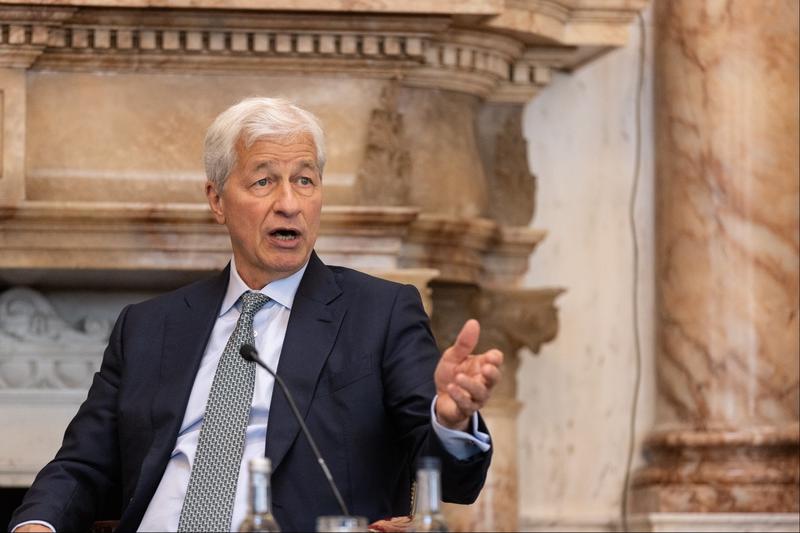 JPMorgan Is Giving Wealthy Clients Lifestyle Advice, From Finding Private Jets to Restoring Artwork: 'A Growing Trend'