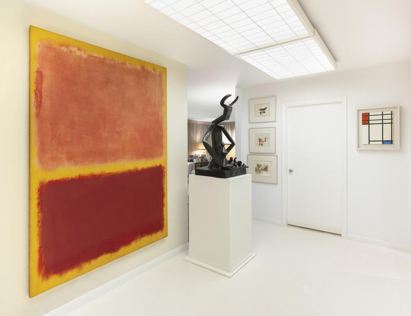 Will Trophy Estates Jolt an Auction Market on the Rocks This November?