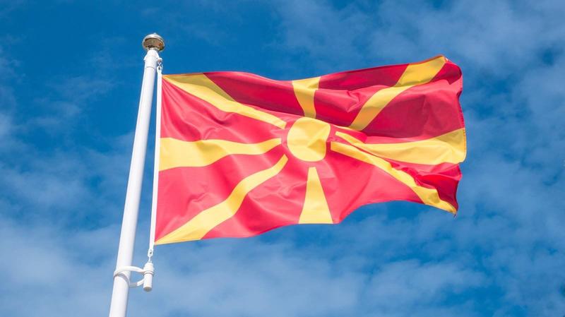Makedonska VMRO DPMNE i albanska DUI međusobno se nabeđuju da su opsednute Srpskim svetom