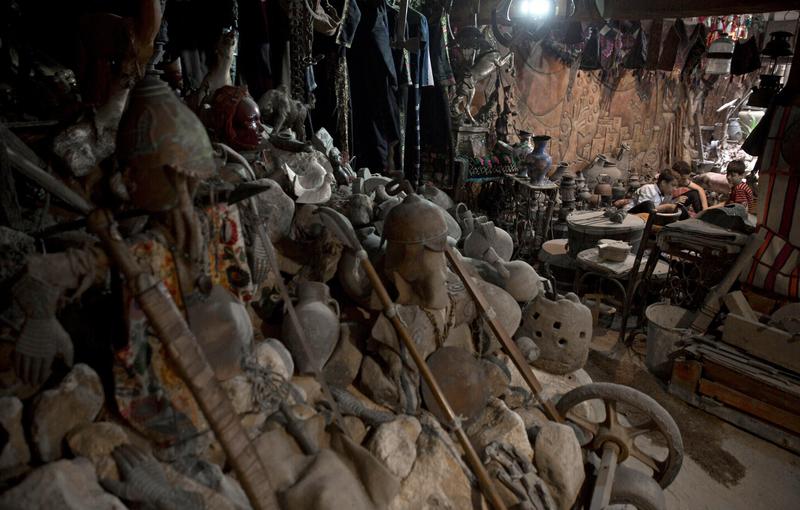 Thousands of archaeological relics rescued in Gaza ahead of IDF strike