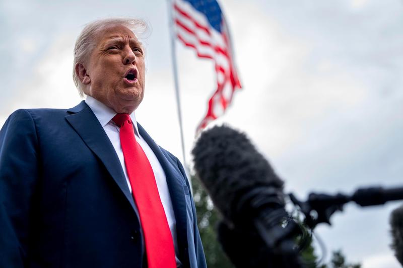Tutto ruota intorno a Trump. “E’ in mezzo a due conflitti, ma non vuole coinvolgere il suo Paese”