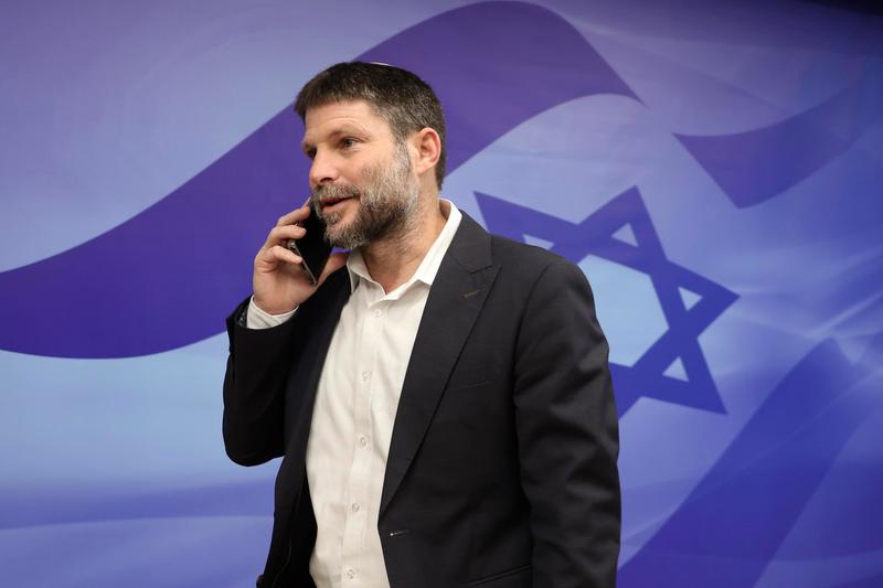 Continua l’assalto di Israele a Gaza City. Aperto nuovo valico temporaneo per consentire la fuga