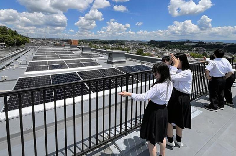 EDITORIAL: To expand solar panel utilization, recycling system urgently needed