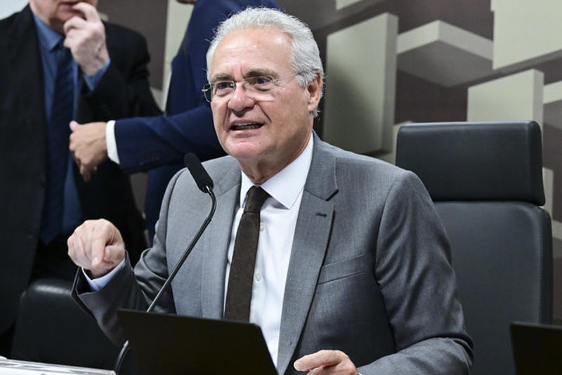 Renan Calheiros anuncia punição a deputados alagoanos que votaram pela PEC da Blindagem