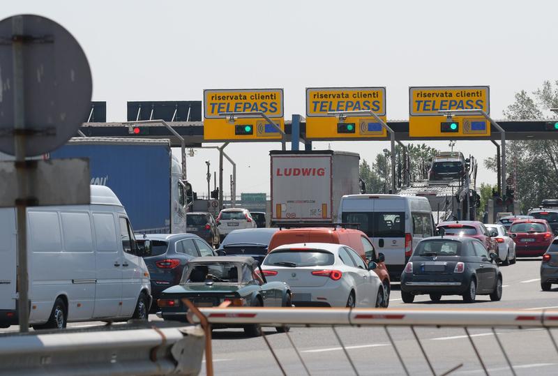 Pedaggi meno cari da gennaio. Nuove tariffe sulle autostrade