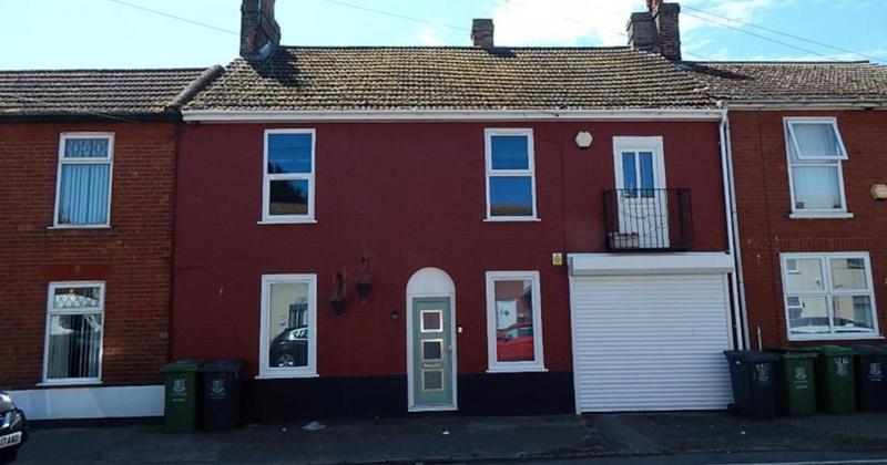 Home with secret network of hidden rooms sells at auction
