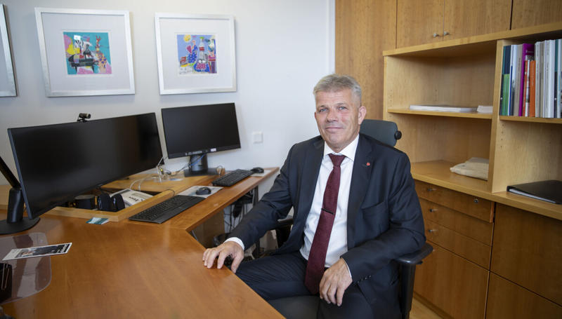Oi, enda en ny kommunalminister