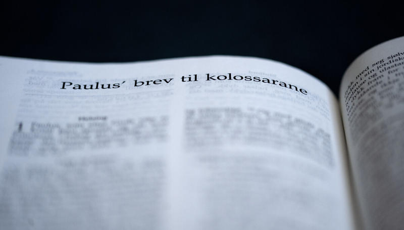Om å tråkke i gresk salat
