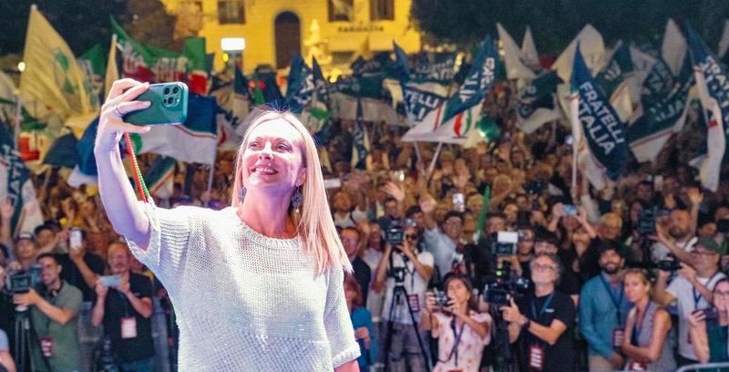 Meloni spinge il centrodestra: 