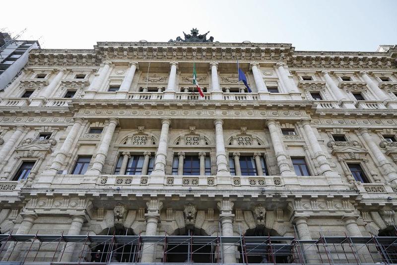 Confisca per equivalente: conta il momento in cui diventa definitiva
