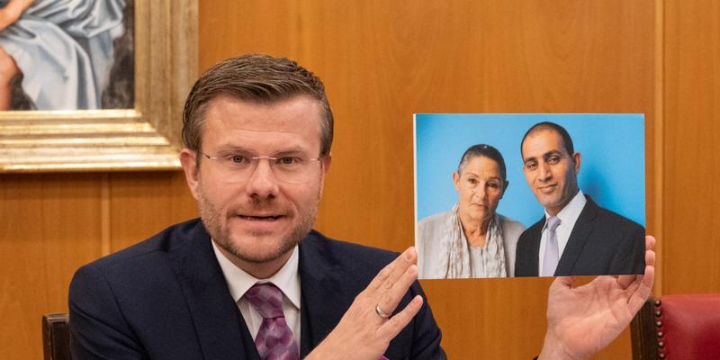 Annäherung nach Streit um Menschenrechtspreis-Verleihung