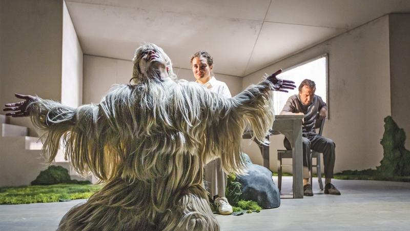 Theater | „So langsam, so leise“ am Schauspiel Frankfurt: Botschaft sitzt, Inszenierung scheitert