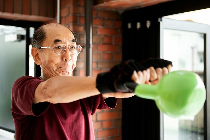 A cold shock to ease the burn − how brief stress can help your brain reframe a tough workout
