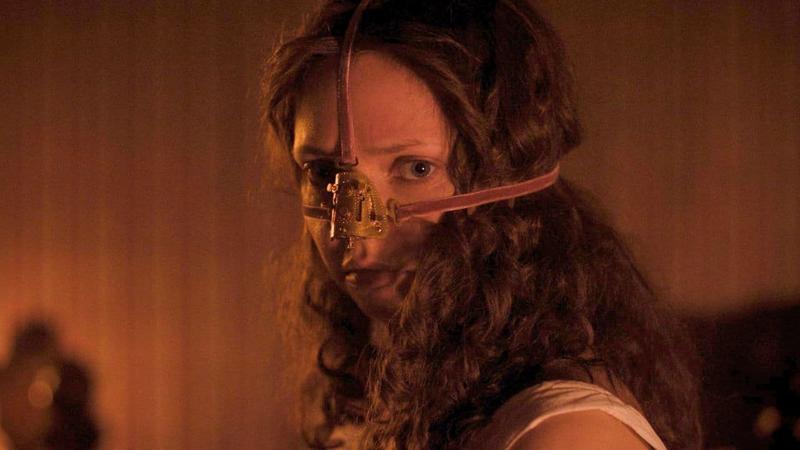 “La hermanastra fea”: Horror corporal en un cuento de hadas