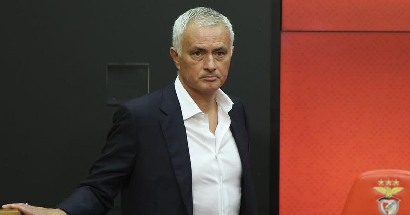 José Mourinho correspondeu às expectativas no primeiro dia no Seixal