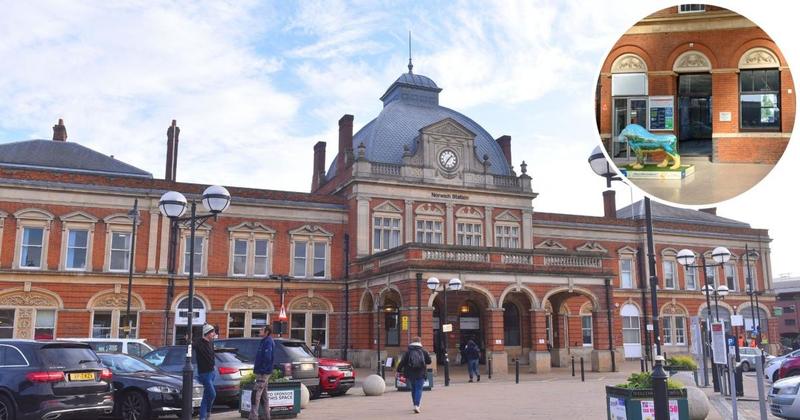 Former M&S unit at train station STILL empty almost one year later