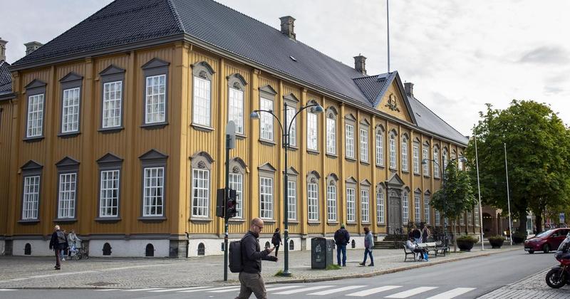 En debatt om farger og arkitektur setter sinnene i kok i Trondheim.