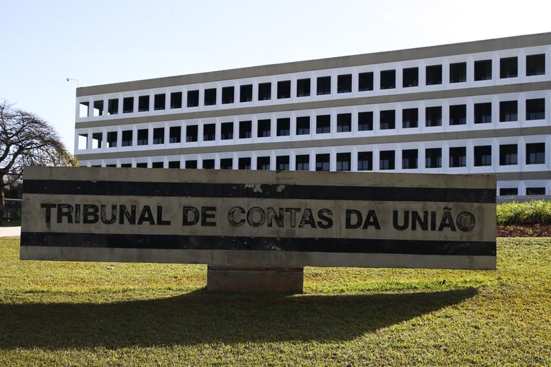 Filhas solteiras condenadas por fraude terão de pagar R$ 15 milhões