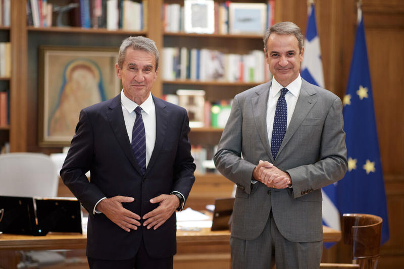 Ο πολιτικός με το χειρότερο βιογραφικό και η ανάρμοστη σχέση του με τον...