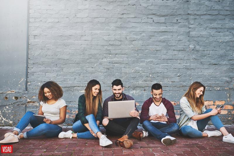 Porque é que os jovens querem emigrar?