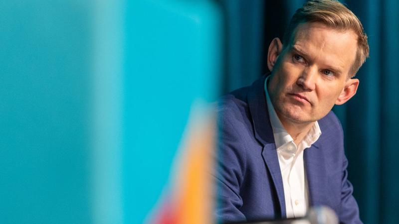 Hendrik Streeck möchte, dass Sie fürs Husten zahlen