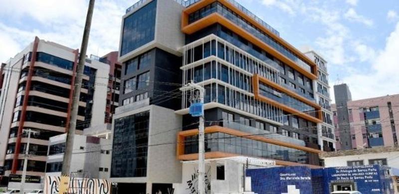 Prédio em João Pessoa fica 45 cm maior que o limite, e Justiça nega licença