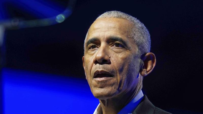 Anche Obama torna in campo: tweet, appelli e dibattiti pubblici. «Ho pianto per Kirk, ma ora basta»