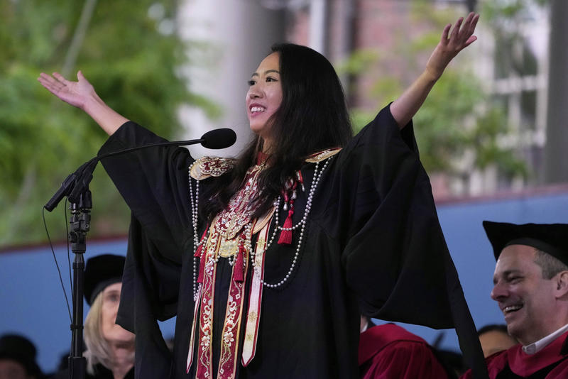 Conservatives renew push to reverse Chinese student visas