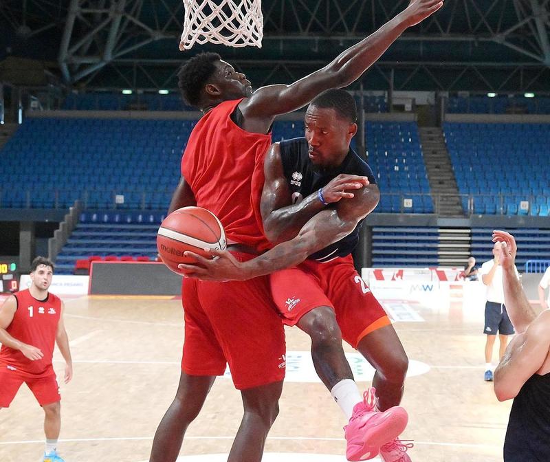 Kay Felder per accendere la miccia. C’è attesa per il nuovo americano