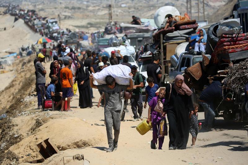 L’Apocalisse a Gaza City. Il frate: è rasa al suolo. “Si aspetta solo di morire”