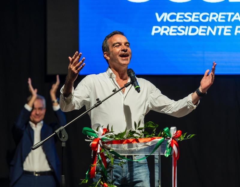 Calabria, Occhiuto vuole il bis. La sfida con il 5 Stelle Tridico. 