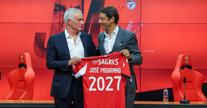 Mourinho — ‘O Salvador’