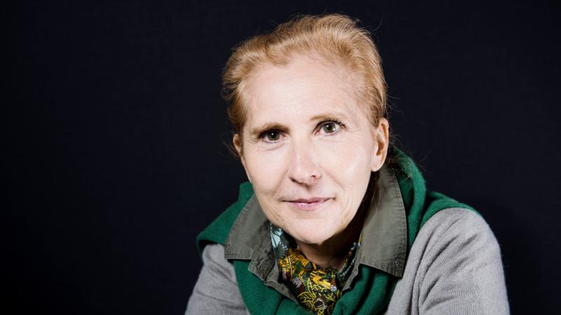 Renée Fregosi : 
