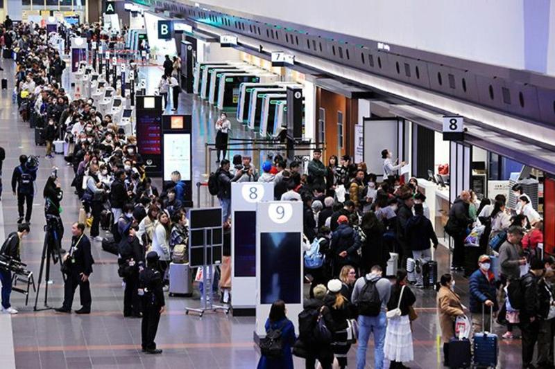 VOX POPULI: Haneda Airport ‘whodunit’ is great fiction, but cynical downer