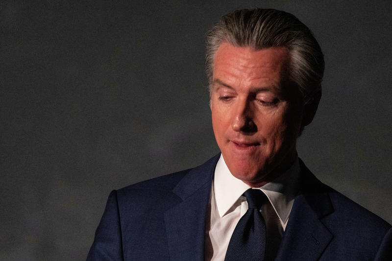 Despite anti-Trump rhetoric, Newsom reverses on EV credit for Californians