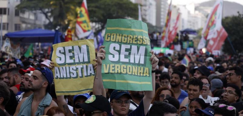 Anistia: quando se mata os pais e se pede clemência por ser órfão!