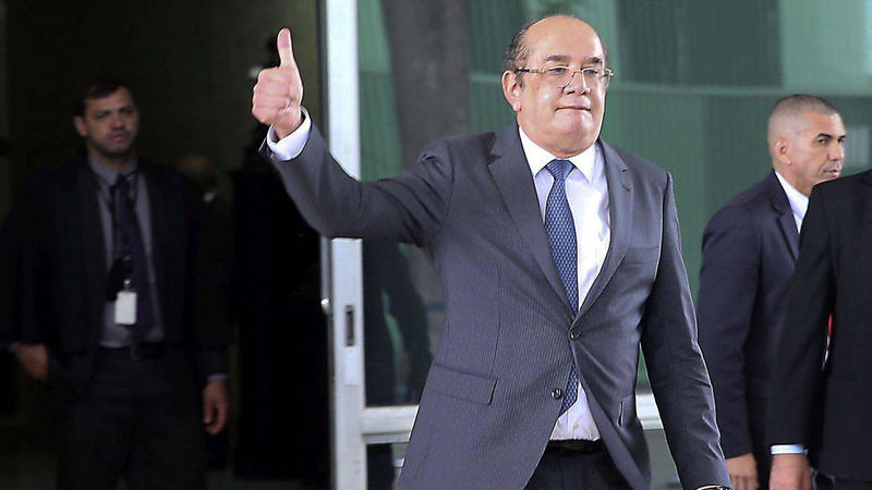 Gilmar e a micareta da Rouanet na Avenida Paulista